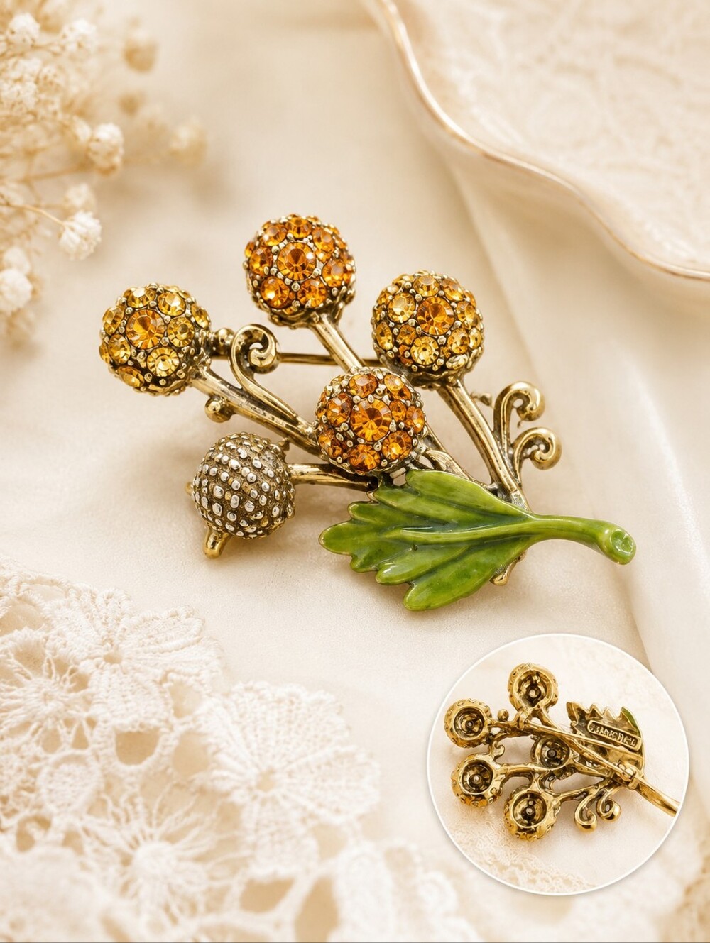 Vintage Hollycraft Amber Rhinestone Acorn Leaf Brooch Gold Tone Pin